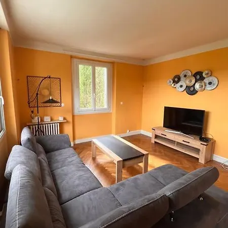Maison Meublee Nyaraló *