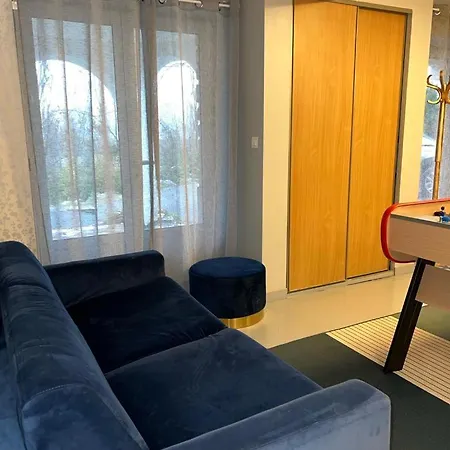 Holiday home Maison Meublee Montignac-Lascaux